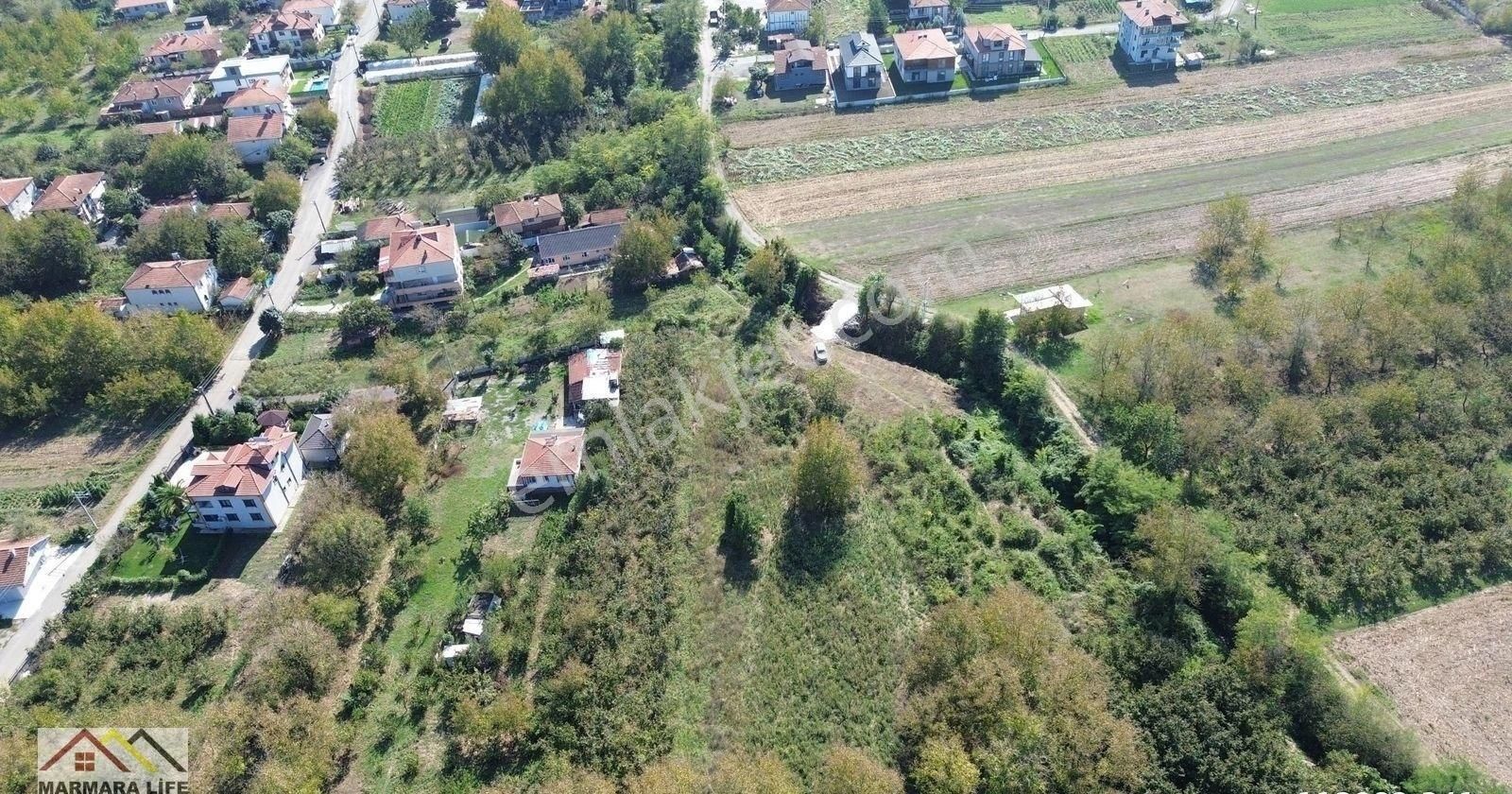 Sakarya Serdivan Pınar Mahallesinde Satılık 3986 M2 Arazi