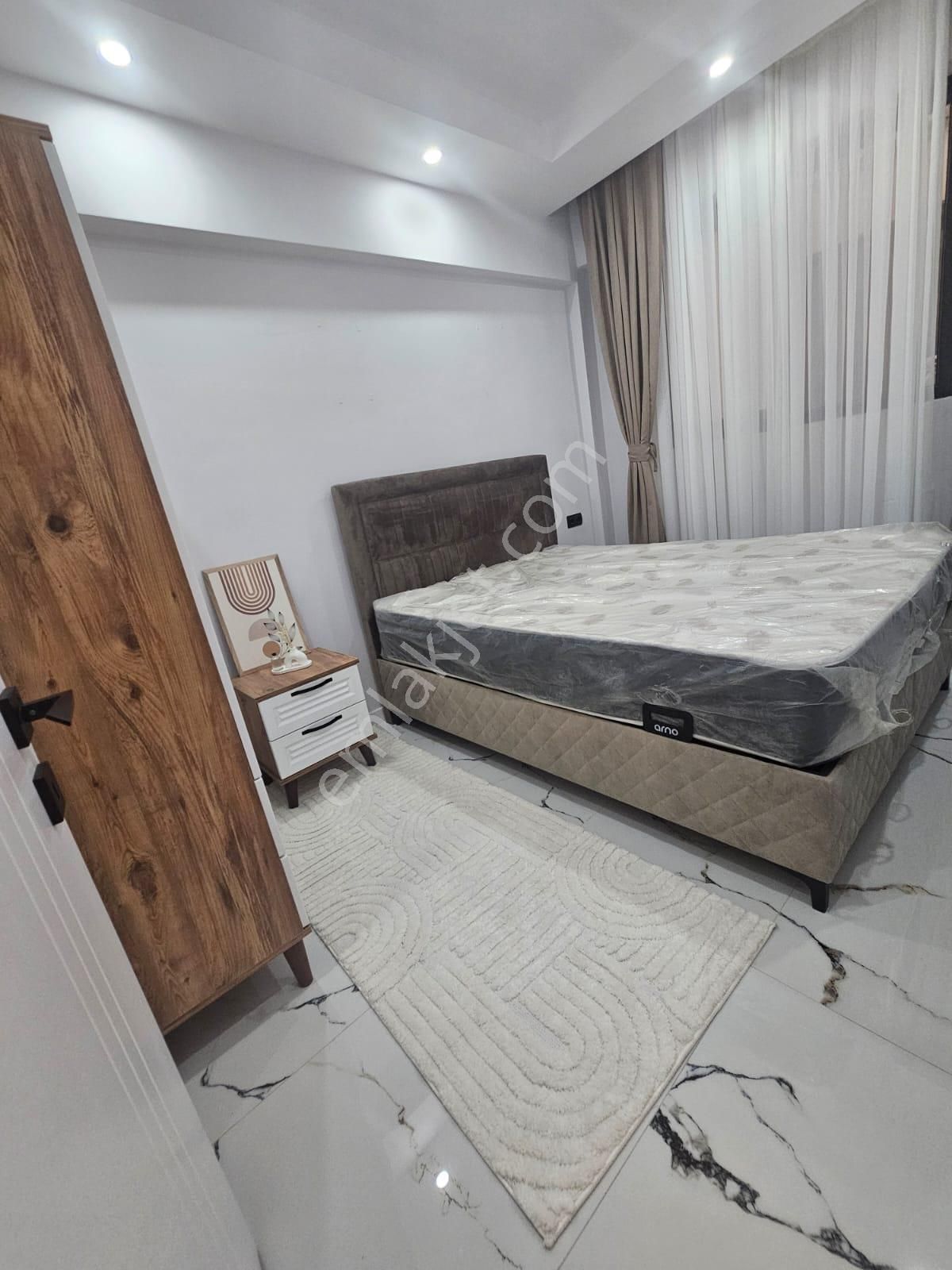 Sırakapılarda 2+1 Lüks Apart Acil Satılık