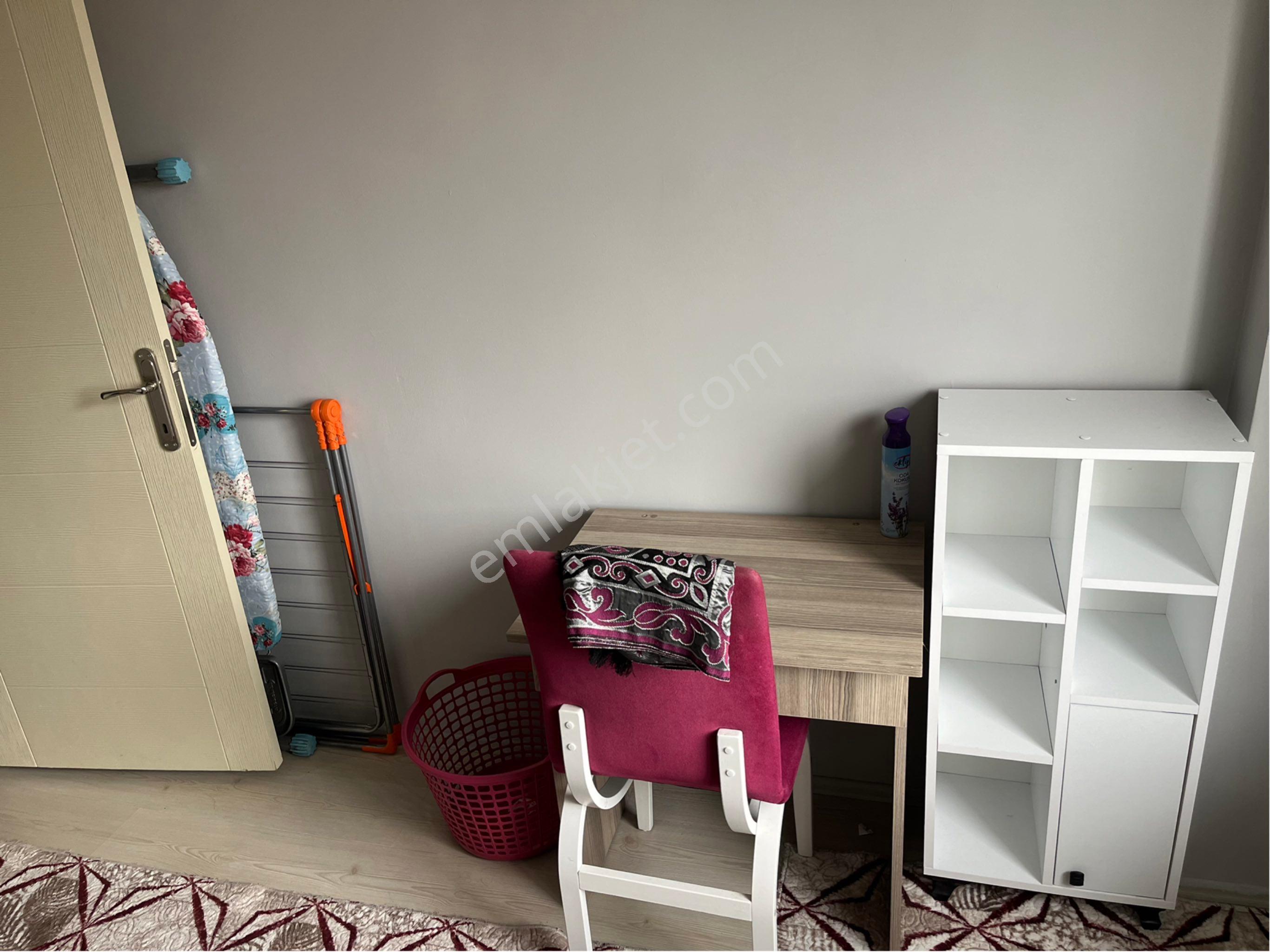 Sahibinden Temiz Eşyalı 1+1 Daire - Görsel 17