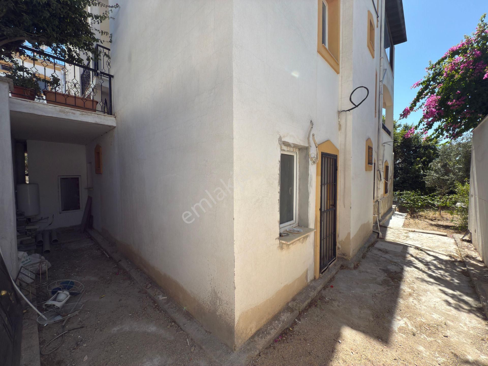 Bodrum Merkez'de Satılık 3+1 Bahçe Katı Daire