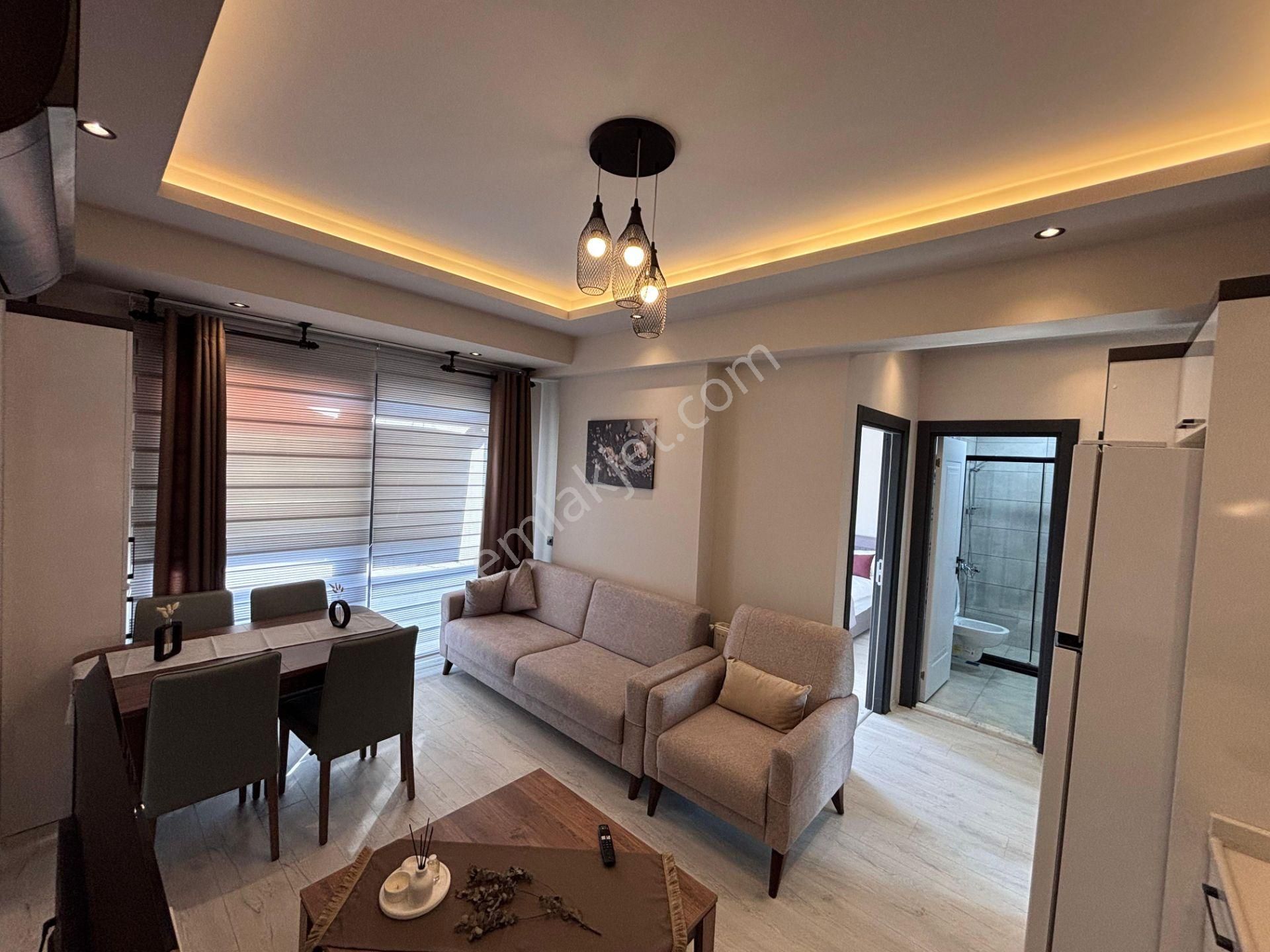 Karınca'dan Mezitli Merkezi Konum Site İçi Eşyalı 2+1 Satılık !