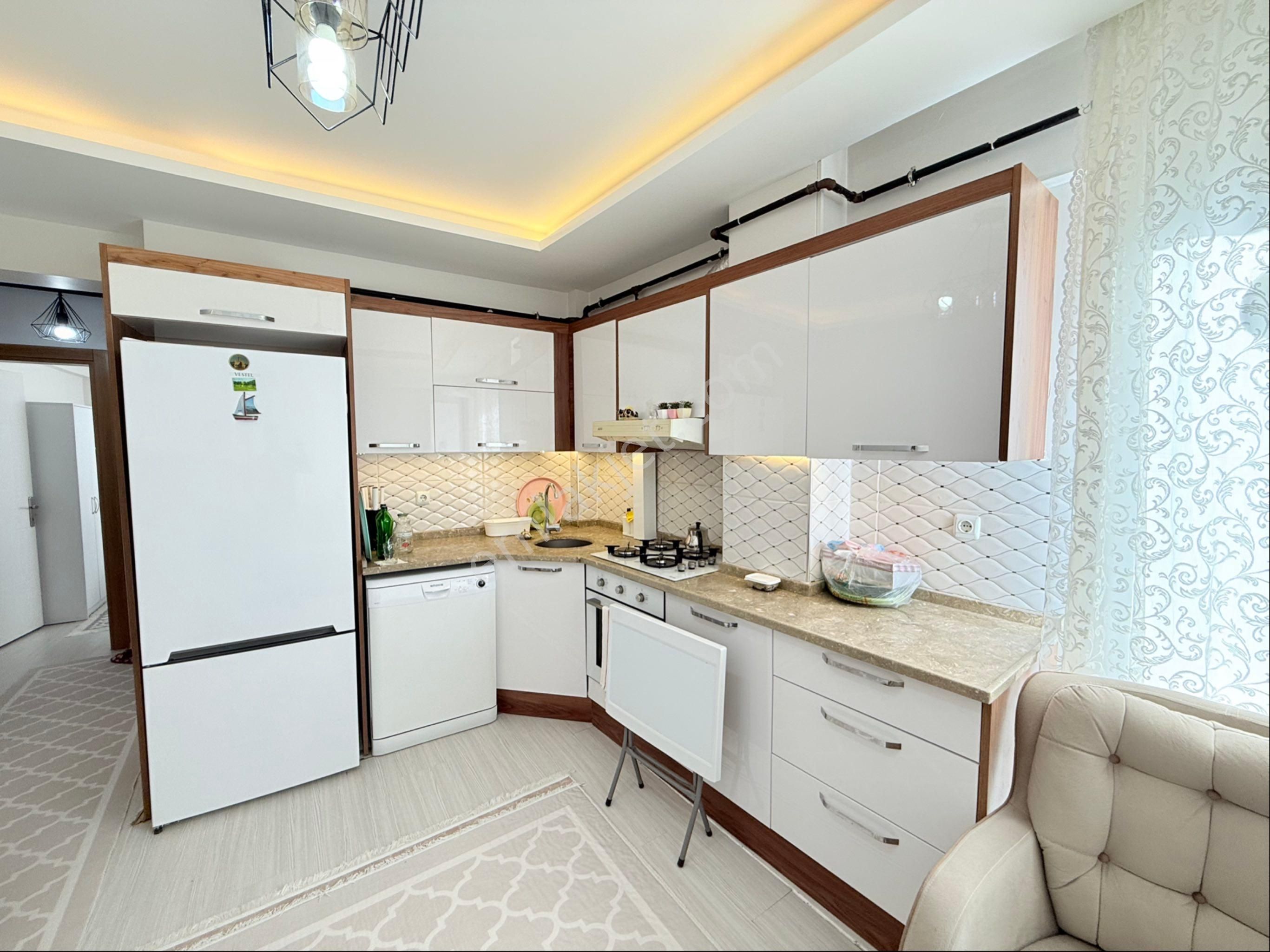 Emlak Center'dan Atatürk Mah Satılık 1+1 Yatırımlık Daire