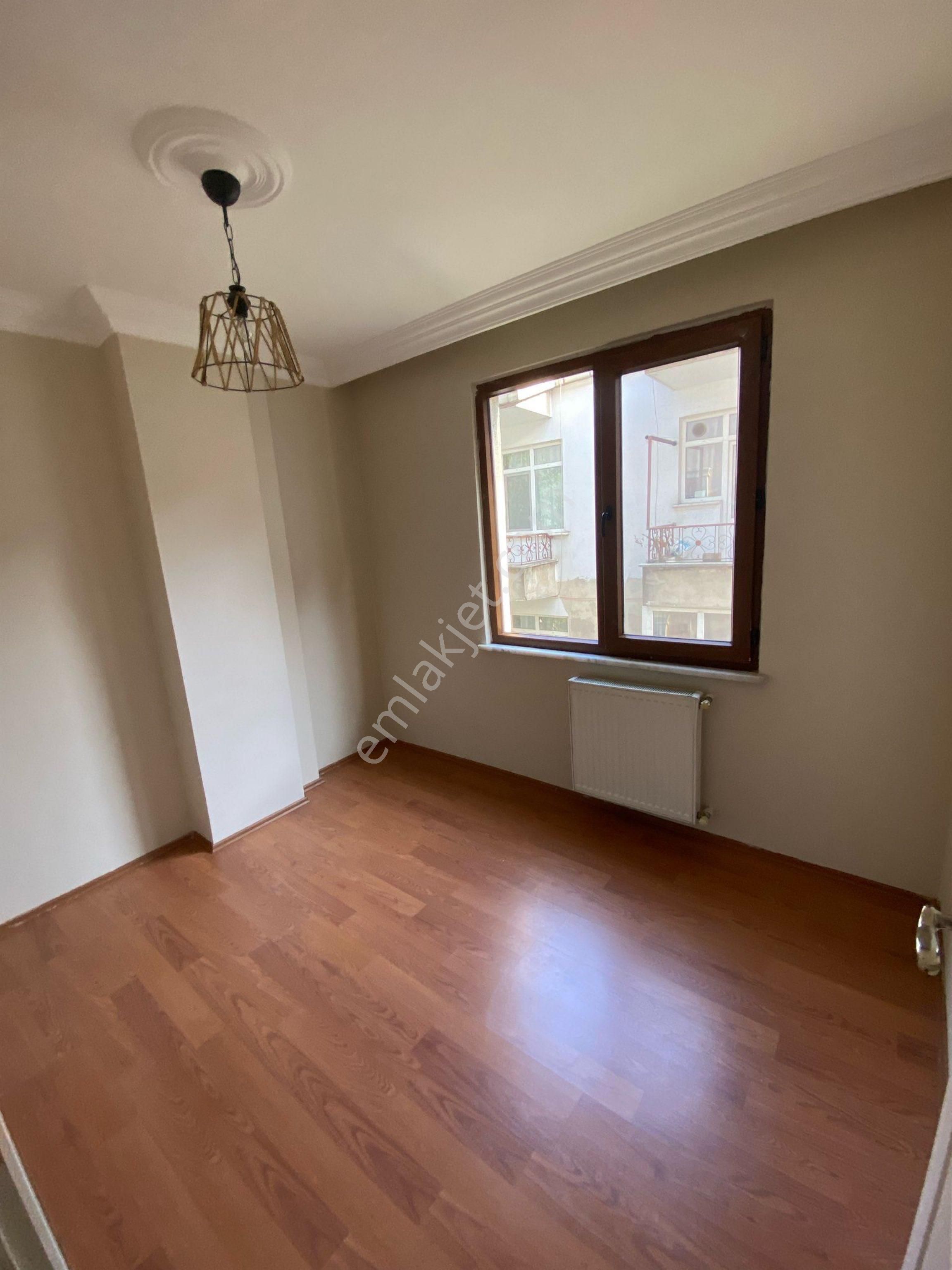 Armağanevlerde 2+1 Metroya 5 Dk Kiralık Daire
