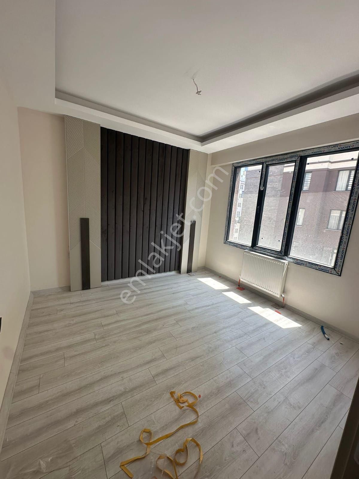Premar Dan Kent Meydanı Tunç Siena Yapı Da Satılık 2+1 Daire