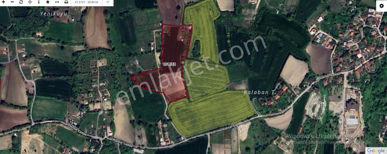 Arnavutköy Balabanda Satılık Arsa , 698 M2 Yolu Var Evlerin Yakını Hisseli
