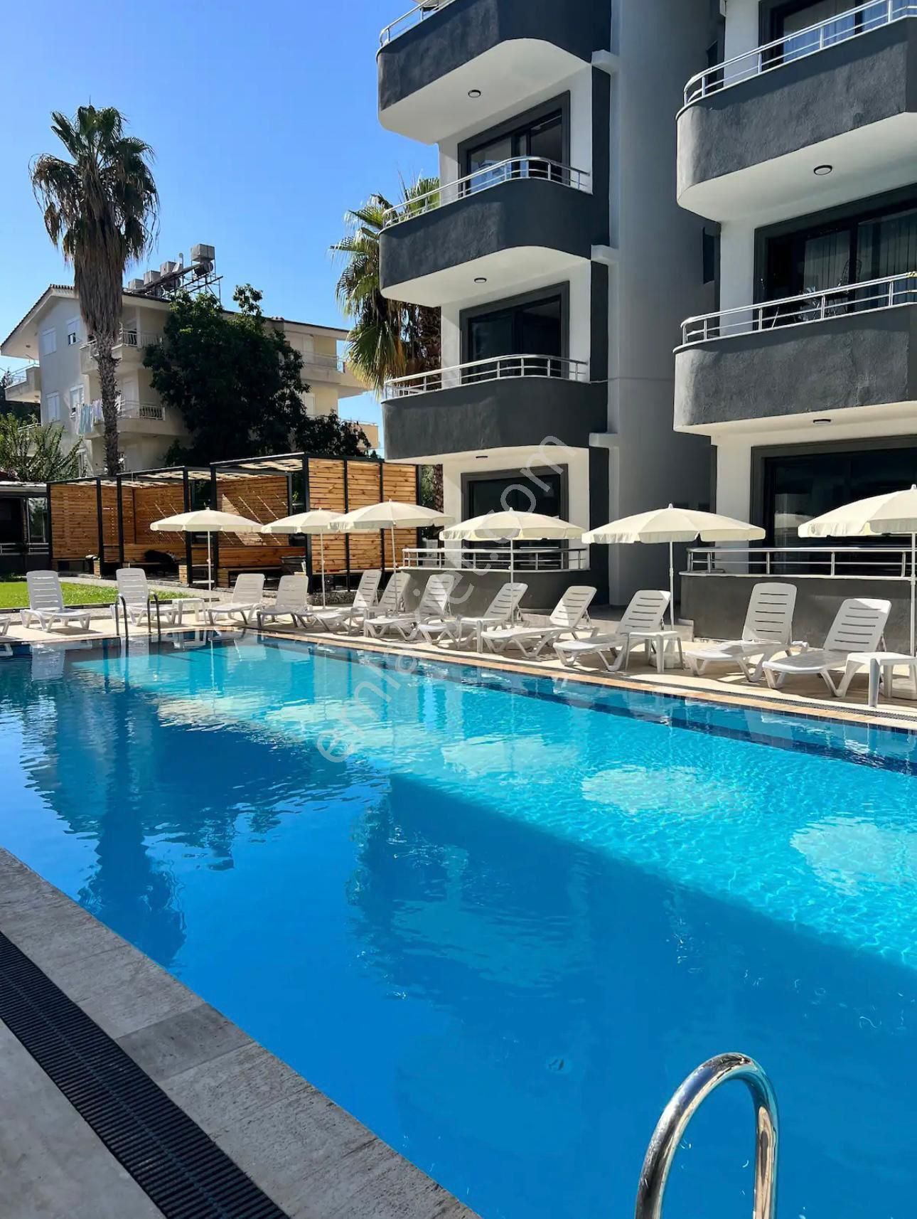 Side Kemer Mahallesi’nde 1 + 0 Ara Kat Dairemiz Satılıktır
