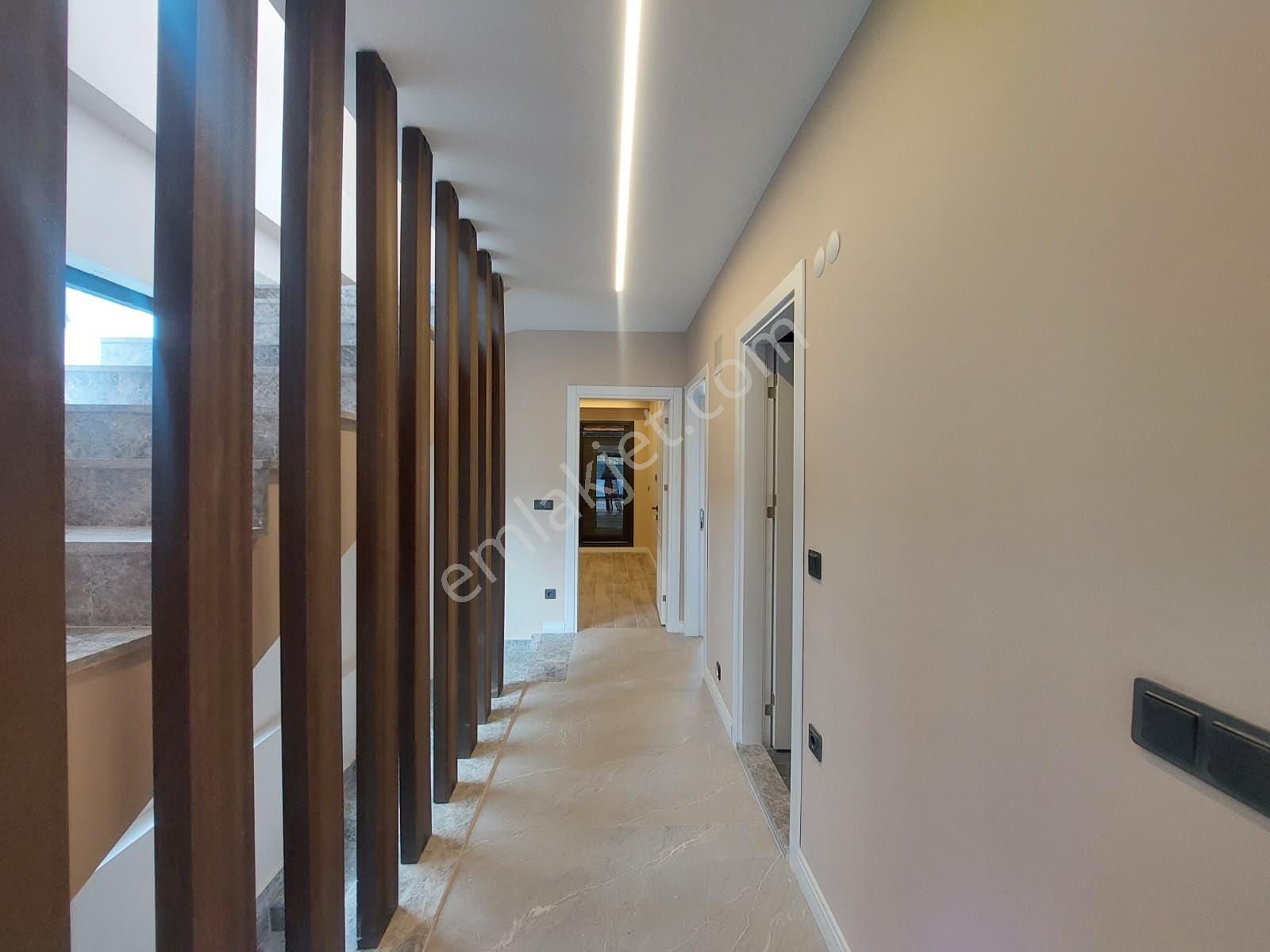 Manzara-özel Havuz/otopark-bahçe-yerden Isıtma-5+2-ultra Lüx-tamamı Müstakil Villa - Görsel 20