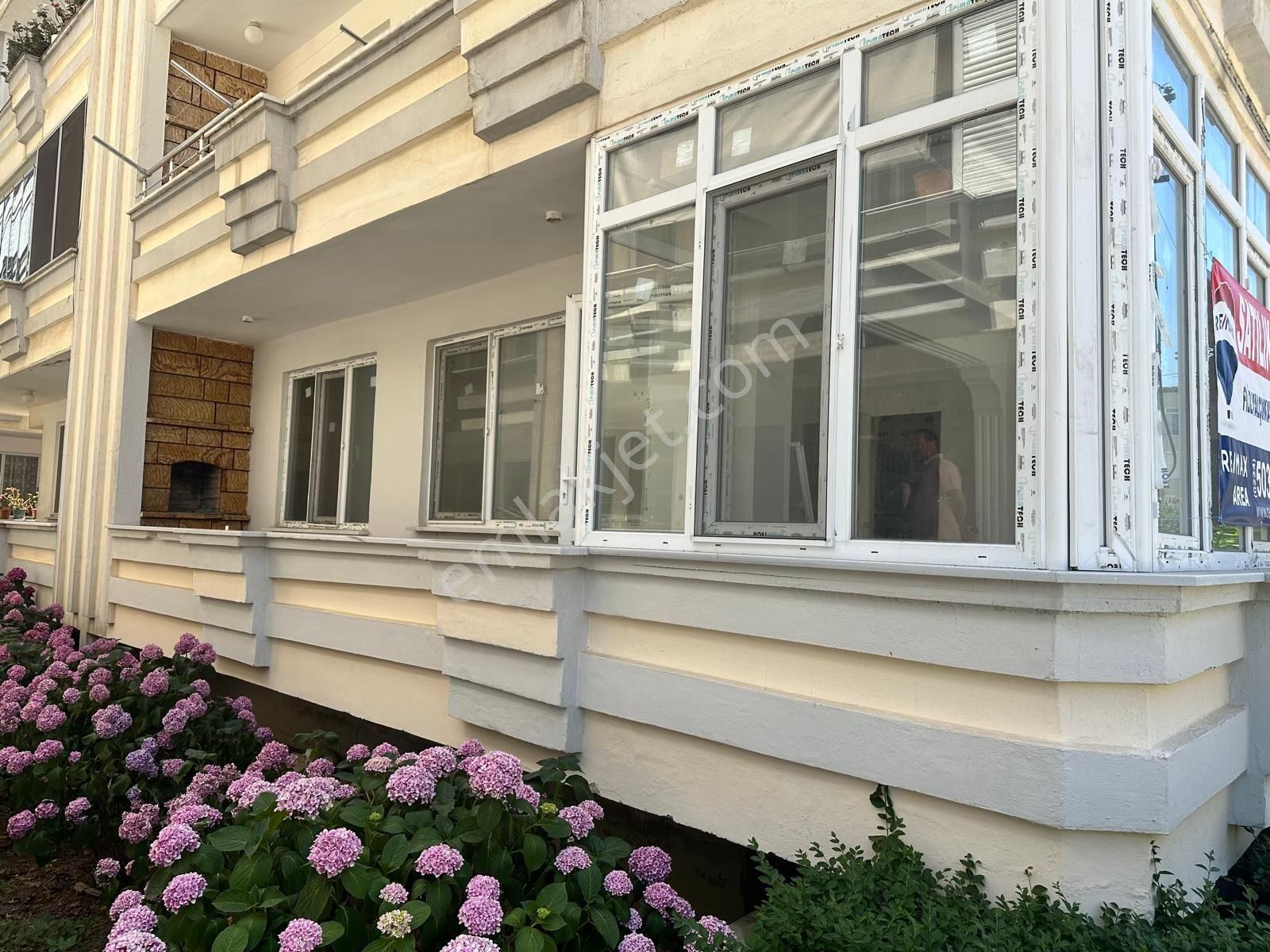 Remax Area Dan Denize Sıfır Daire