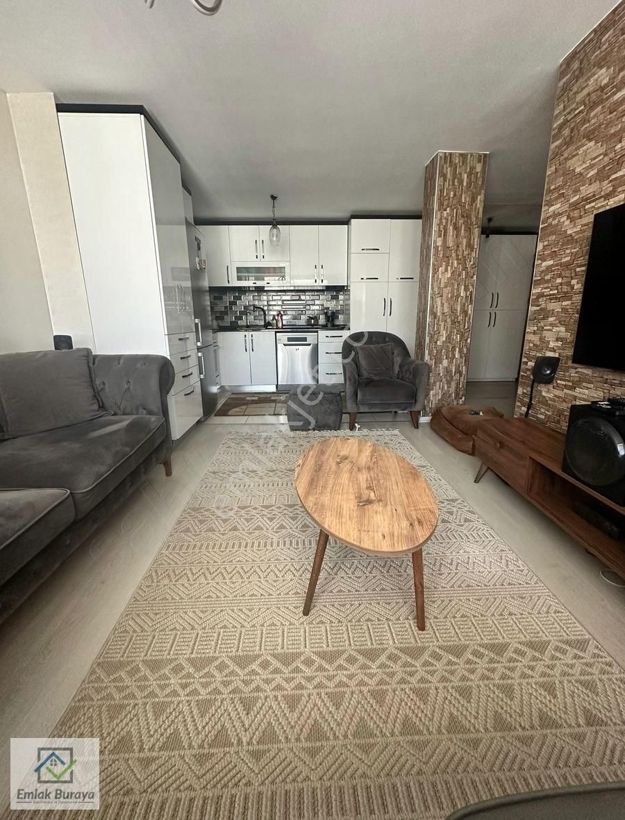 İzmir Konak 2.karantina'da İçi Yeni Yapılı 3+1 Satılık Daire