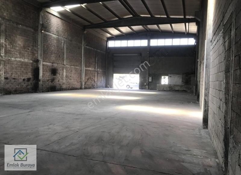 İzmir Torbalı Pancar Çetmen Sanayi Sitesi 500 M2 Kiralık Depo