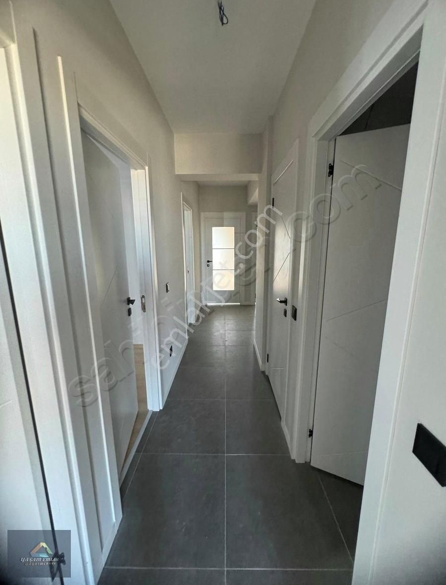 Optimum Yenişehirde Metroya Yakın Konumda Kiralık 4.5+1 Daire