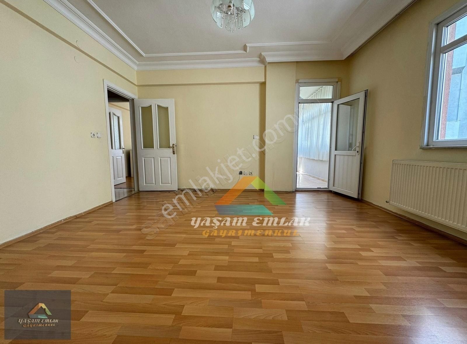 Yaşam'dan Kurtköy De Arsa Tapulu 145 M² Ara Kat Lüks Daire
