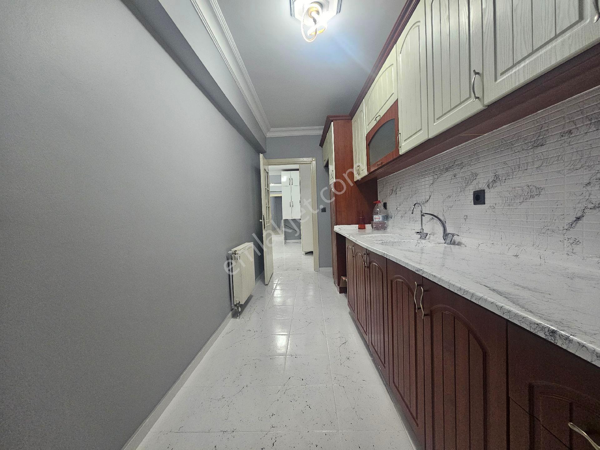 Esenyurt Sultaniye 3+1 Çok Geniş Daire - Görsel 32