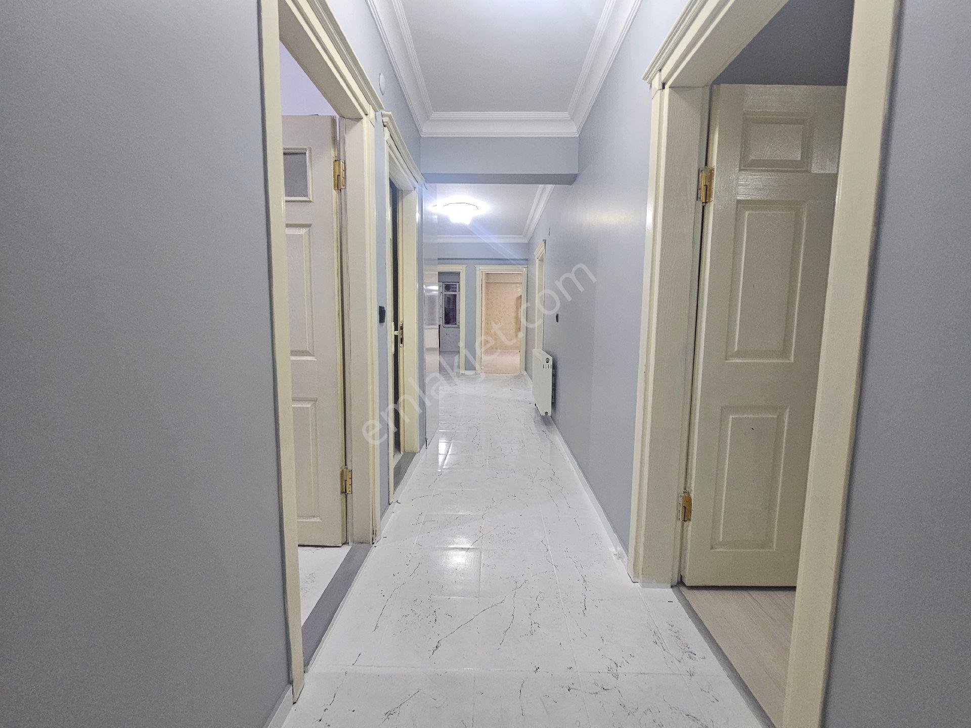 Esenyurt Sultaniye 3+1 Çok Geniş Daire - Görsel 7