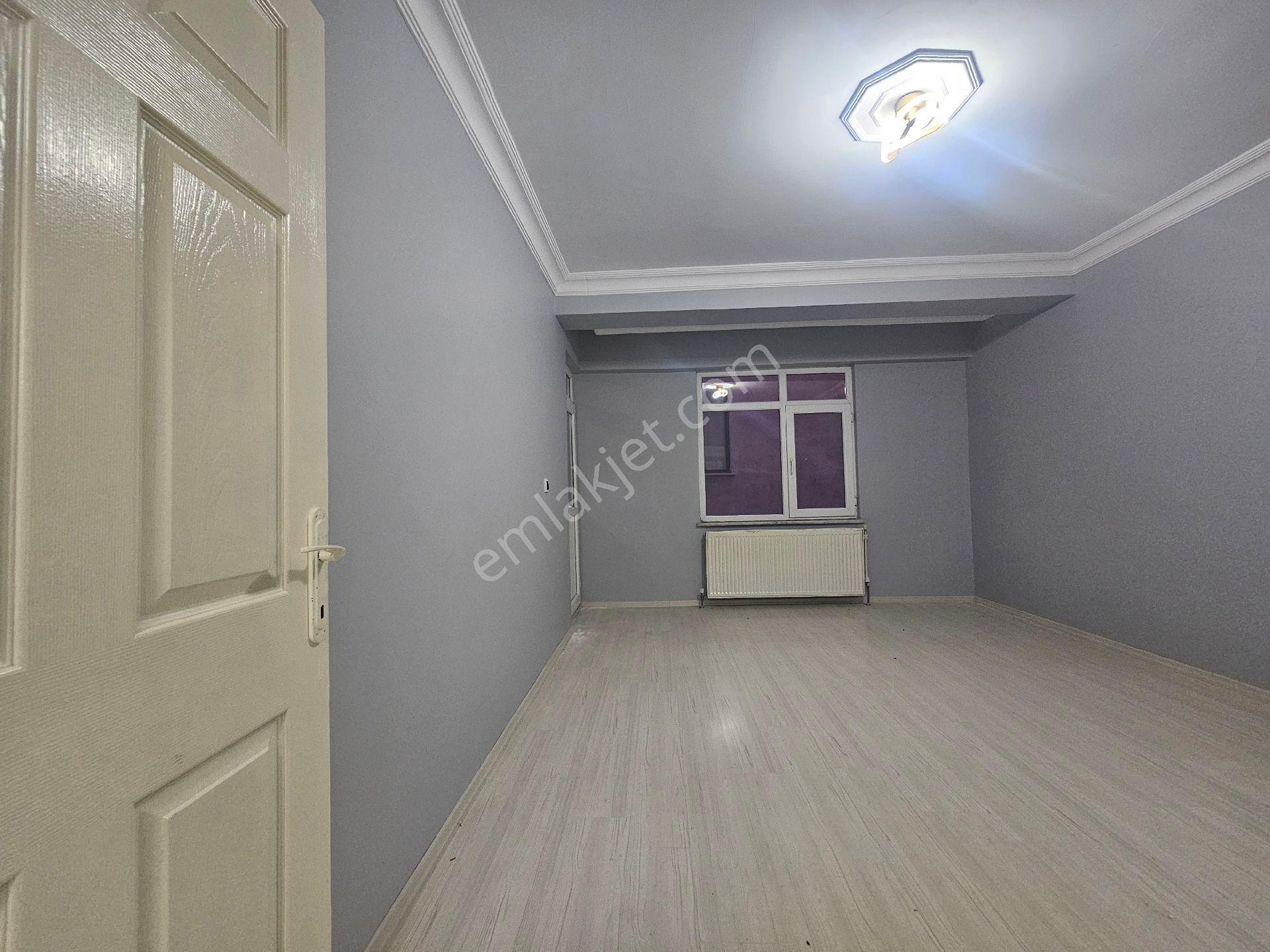 Esenyurt Sultaniye 3+1 Çok Geniş Daire - Görsel 12