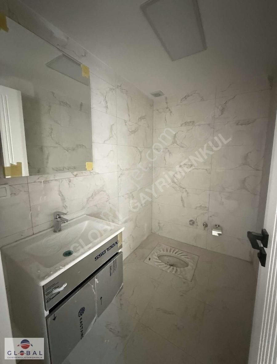Global Emlaktan Harika Konumda Satılık 2.5+1 Oda Geniş Daire - Görsel 6