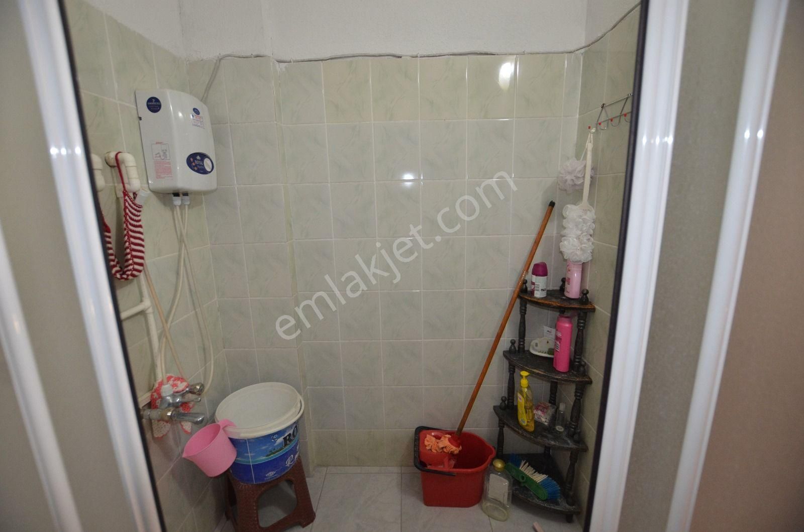 İlhanlıda Semt Pazarı Civarı Kombili Sat 3 +1