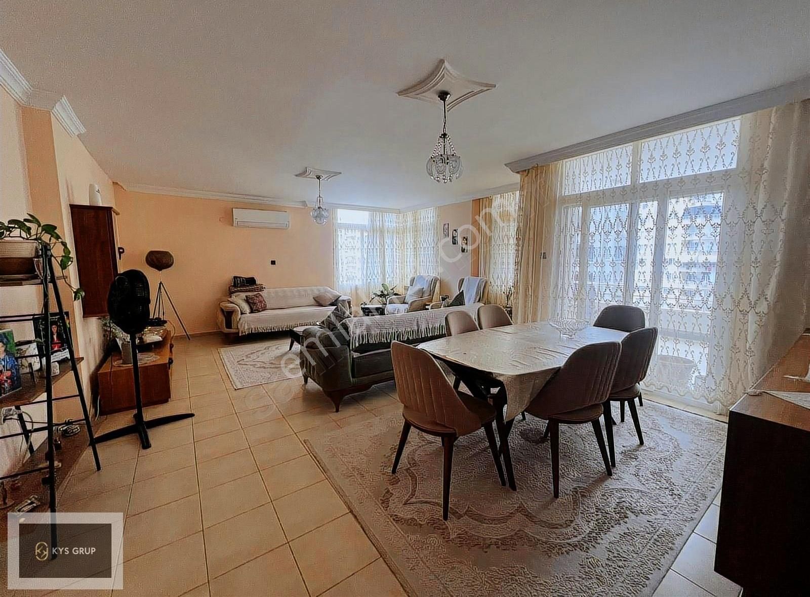 Mezitli Bakanlık Cad. Satılık Bağımsız Mutfak 3+1 Daire