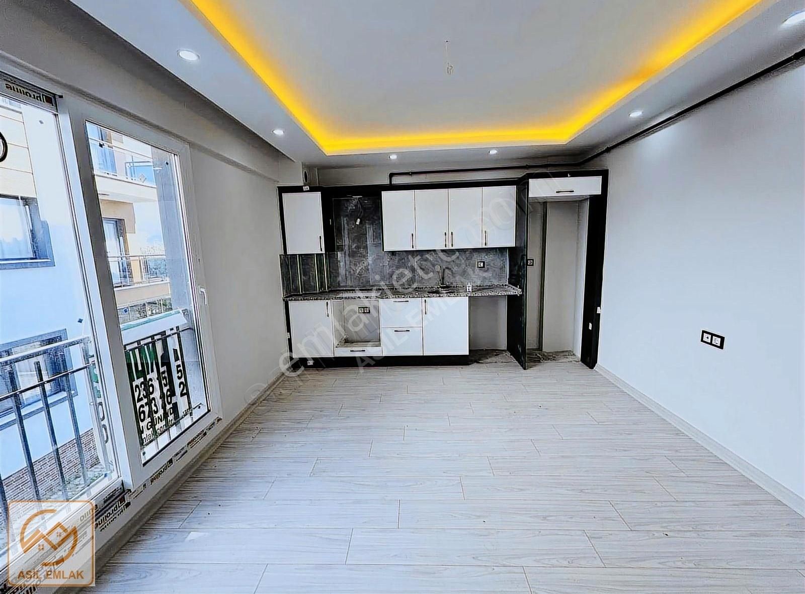 Asil Emlak'tan Muradiye Mah'sinde 2+1 Satılık Sıfır Daire