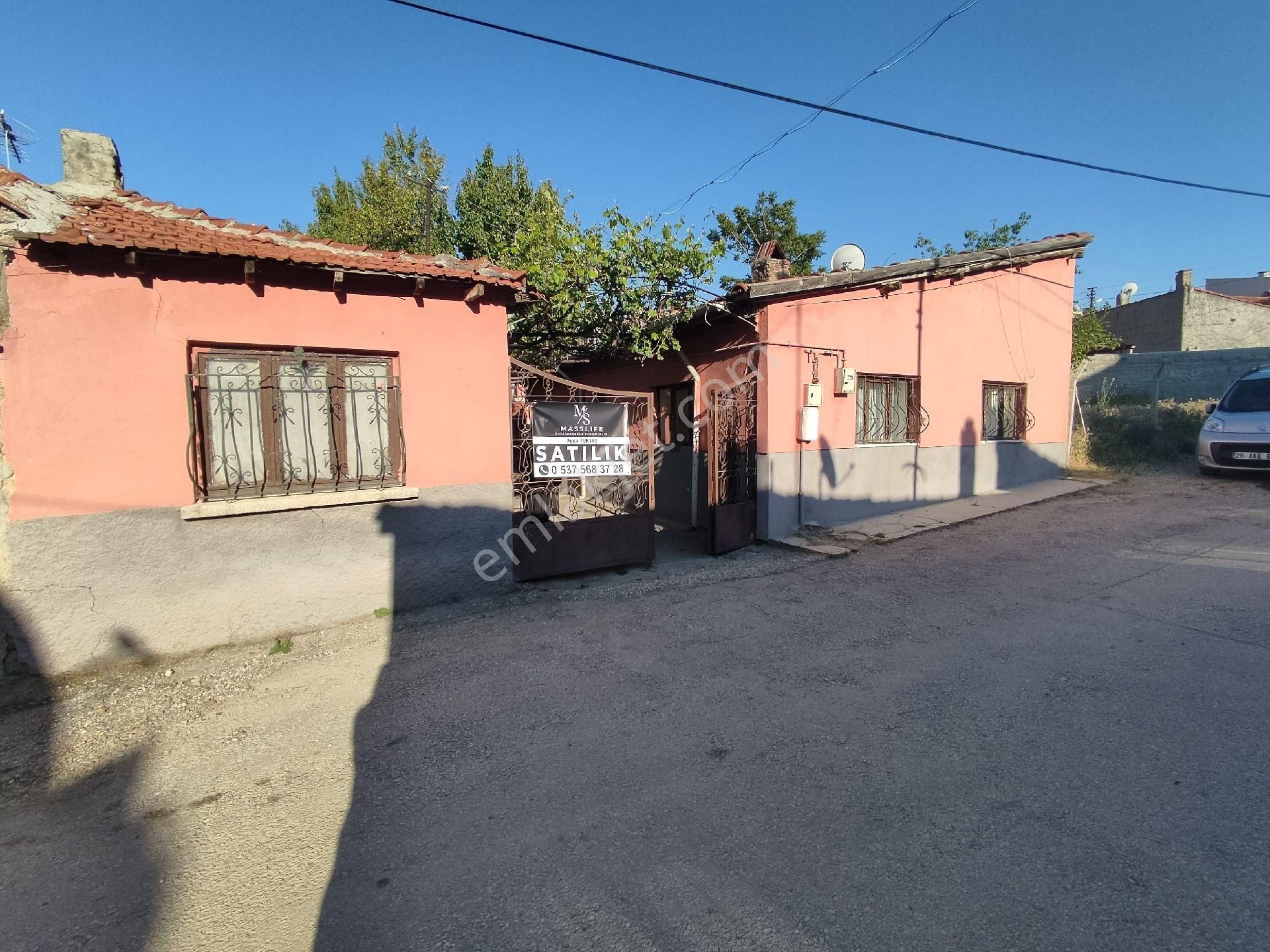 Şarkiye Mahallesi 'nde Tek Daire Fiyatına 3 Adet Müstakil Ev