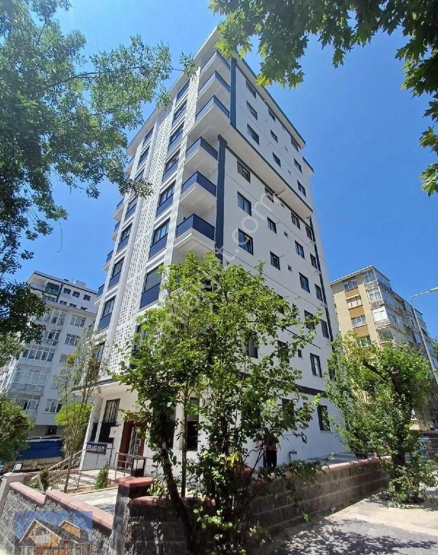 Şenesenevlerde 78m2 2+1 Sıfır Satılık Daire