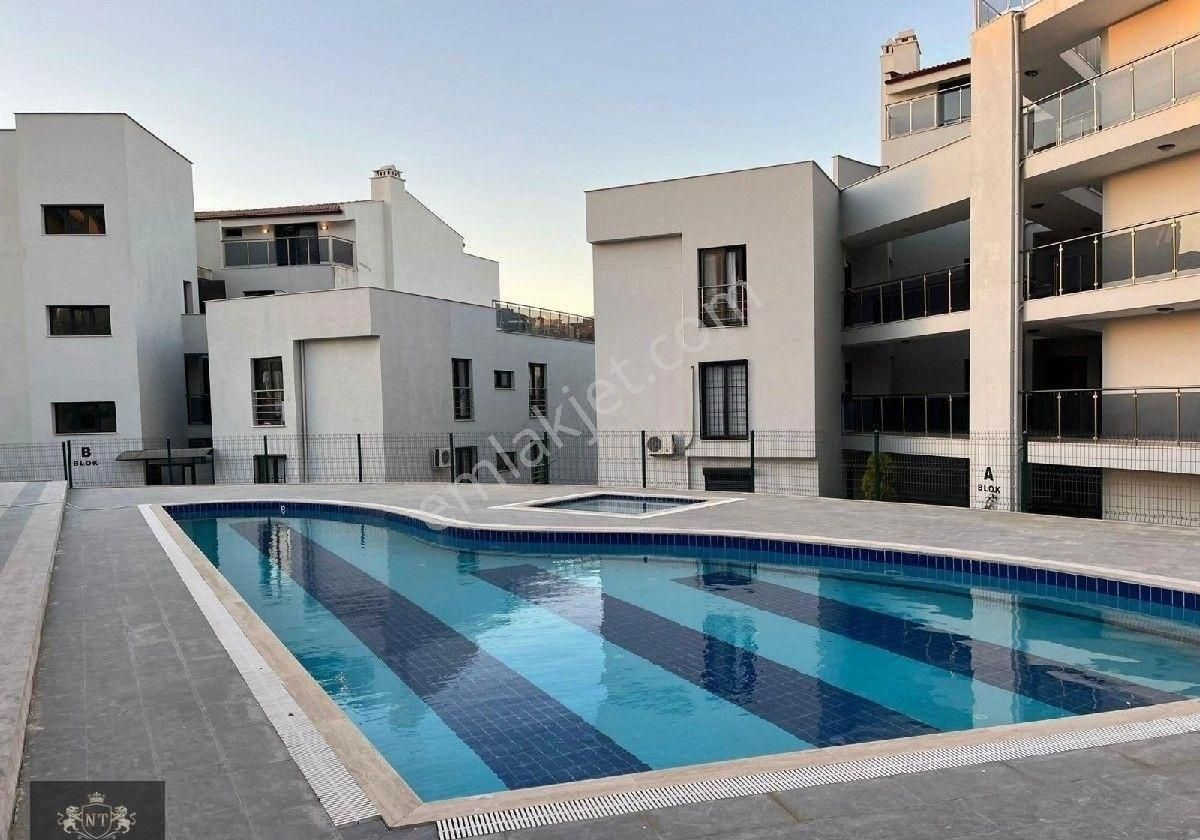 Kuşadası Aydın Yolunda Satılık 2+1 Cıft Banyolu Daıre