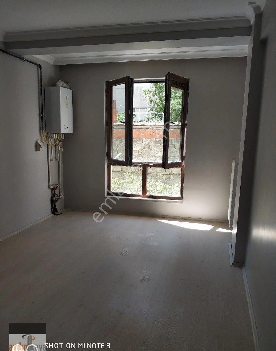 Kumlubel'de Kiralık Depozitsuz, Aidatsız, Asasörlü Bakımlı Güney Cephe 1+0 Daire