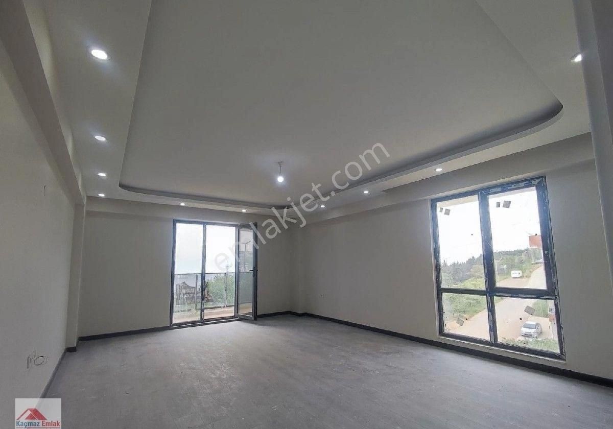 Kocaeli İzmit Kocatepe De 3+1 Full Deniz Manzaralı Bahçe Dubleksi Daire