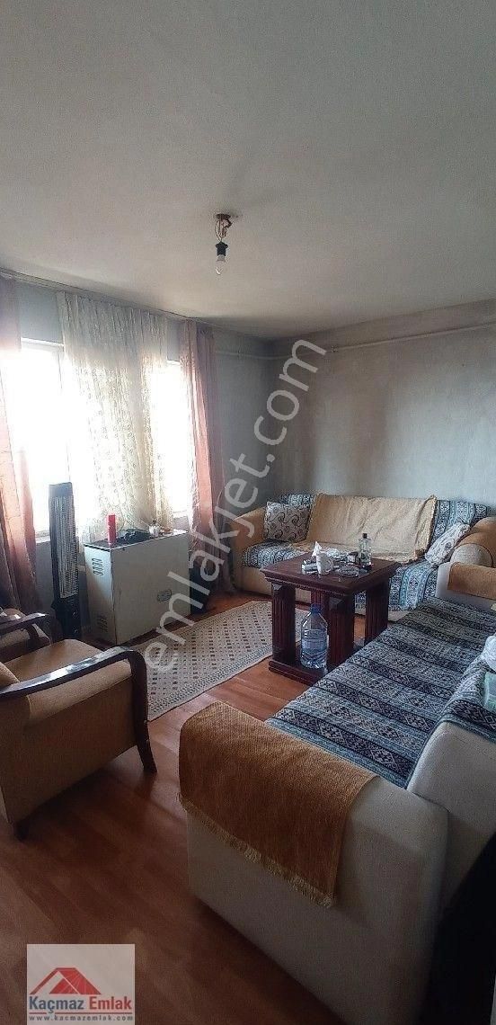 Kocaeli İzmit Kadıköy'de Satılık 1+1 Arakat Mülkiyetli Yatırım Lık Daire