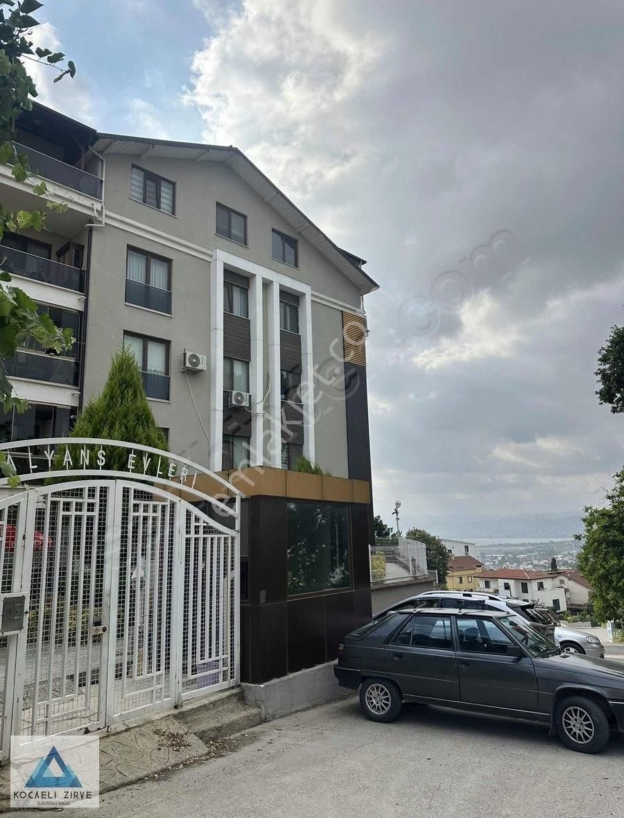Çok Acil Satılık Site İçi Arakat 2+1
