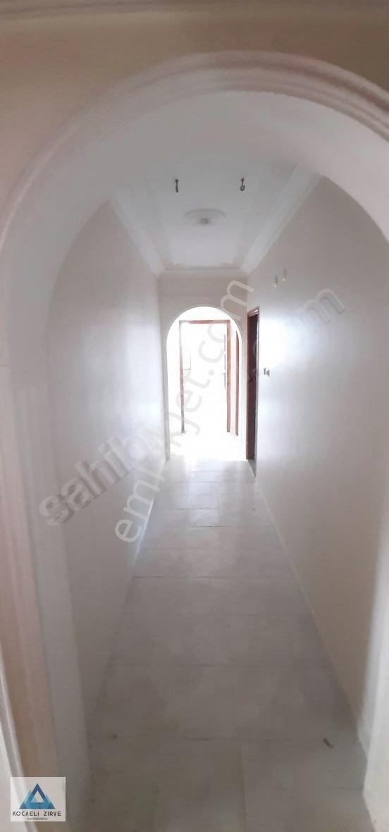 Çınarlı'da Etrafı Açık, Ferah, Geniş Odalı 3+1 Satılık Daire - Görsel 16