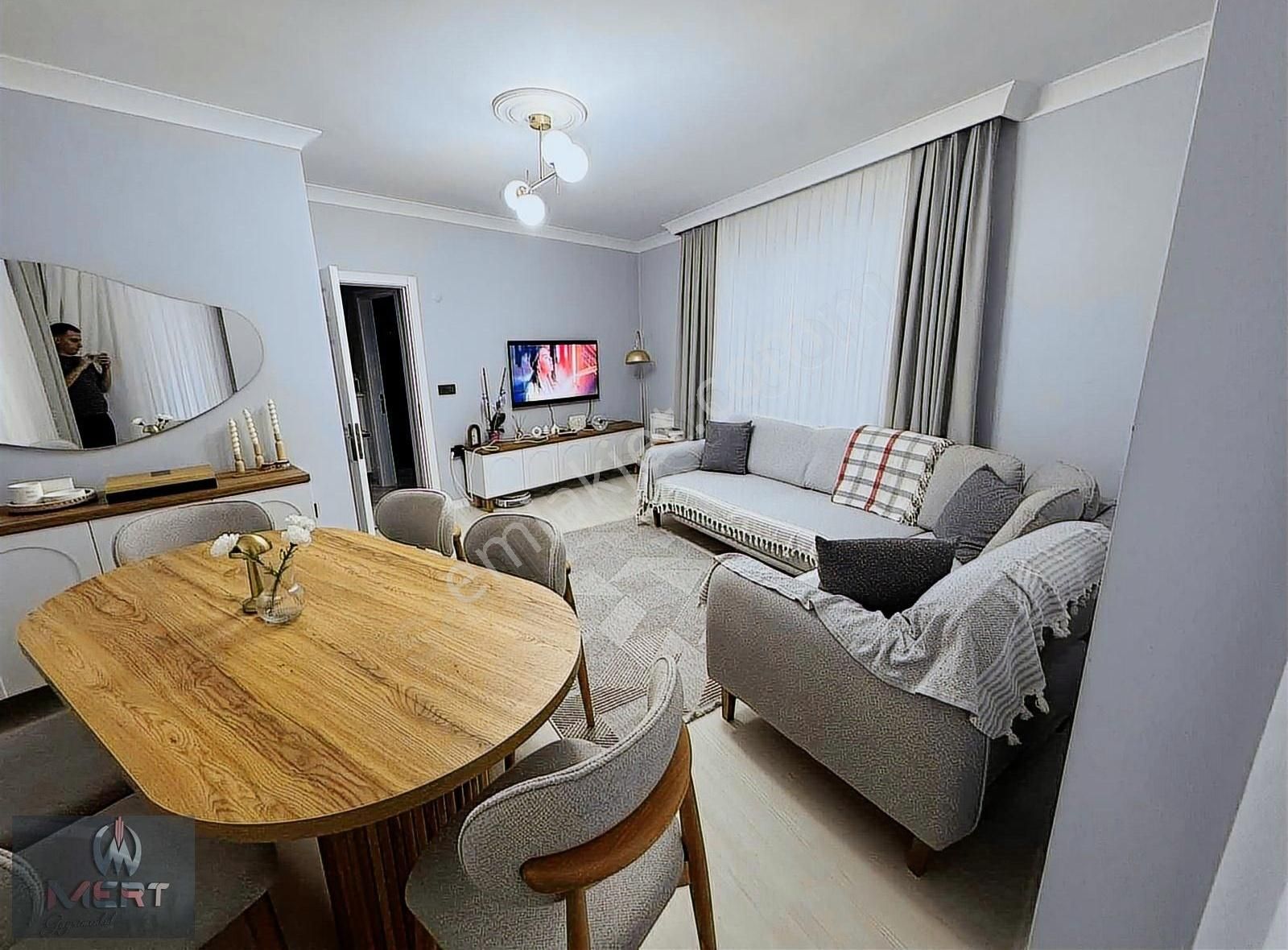 Çatalmeşede Kiralık Lüks 2+1 Ara Kat Daire
