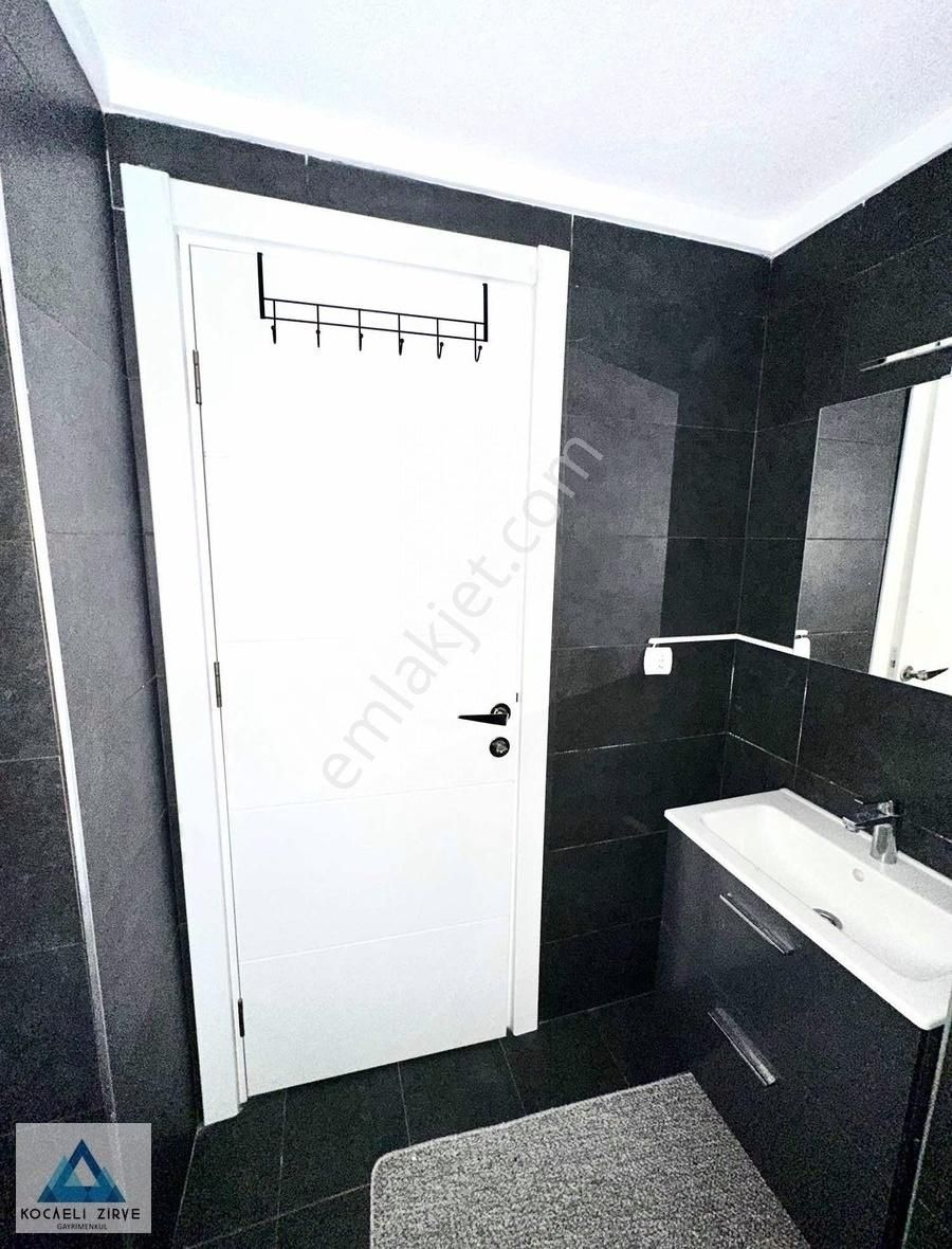 İzmit Yeşilovada Full Eşyalı Satılık 1+1 Rezidans Daire - Görsel 3