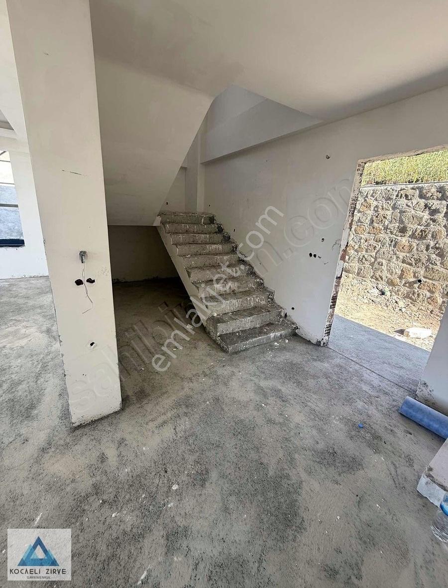 Full Panoramik Dağ,deniz Ve Şehir Manzaralı Villa - Görsel 12