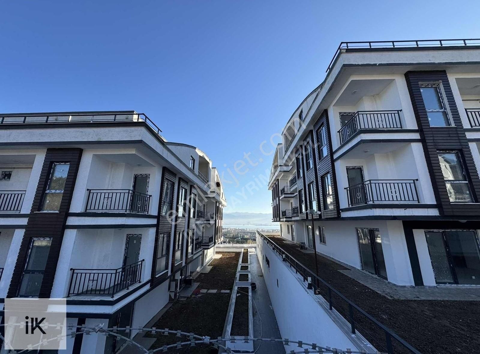 İhra'dan Blue Sky Residance Da 3+1 Bahçe Dubleks 235 M2 Daire