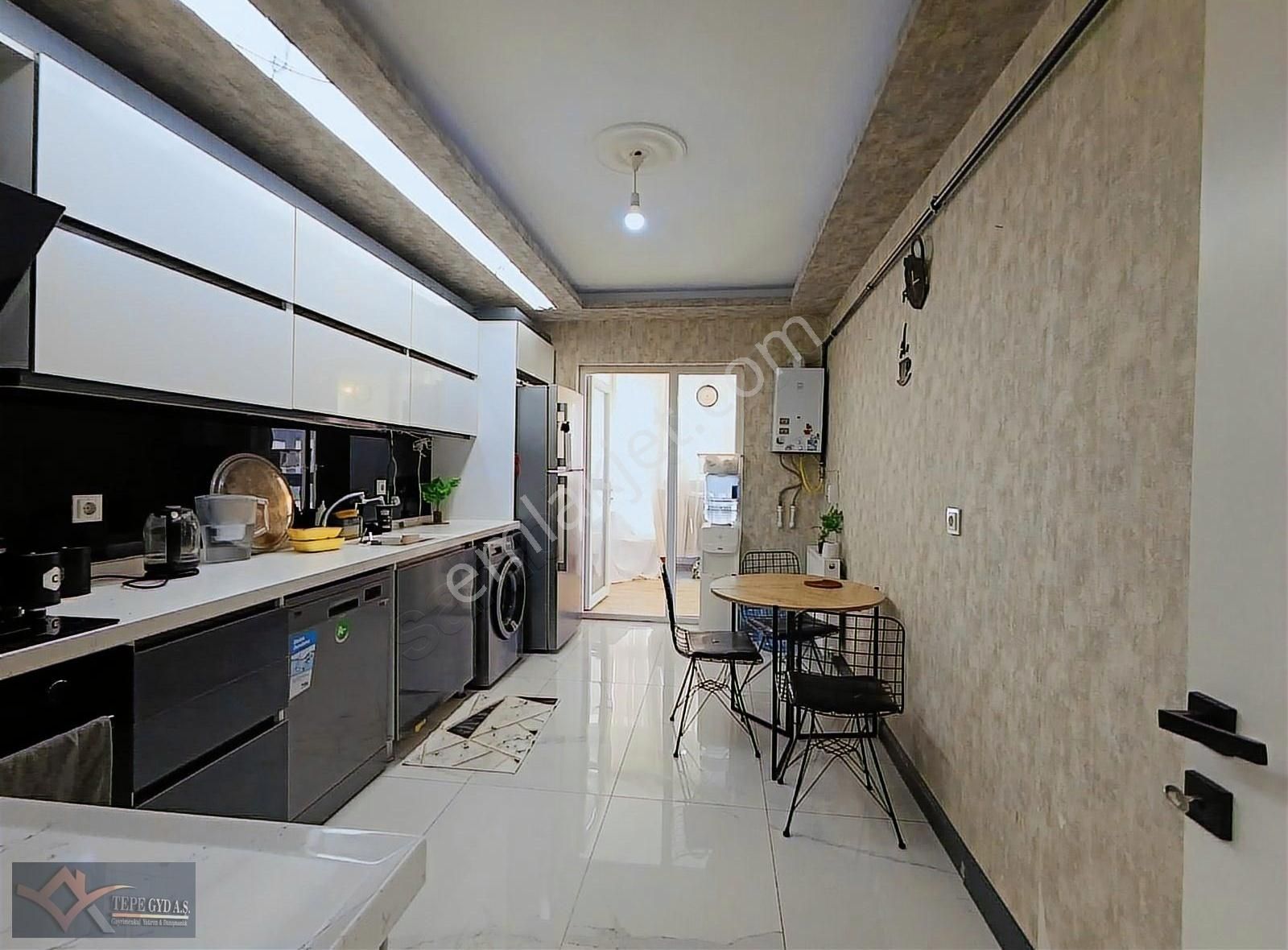 Site Konseptinde 4+1 Full Yapılı