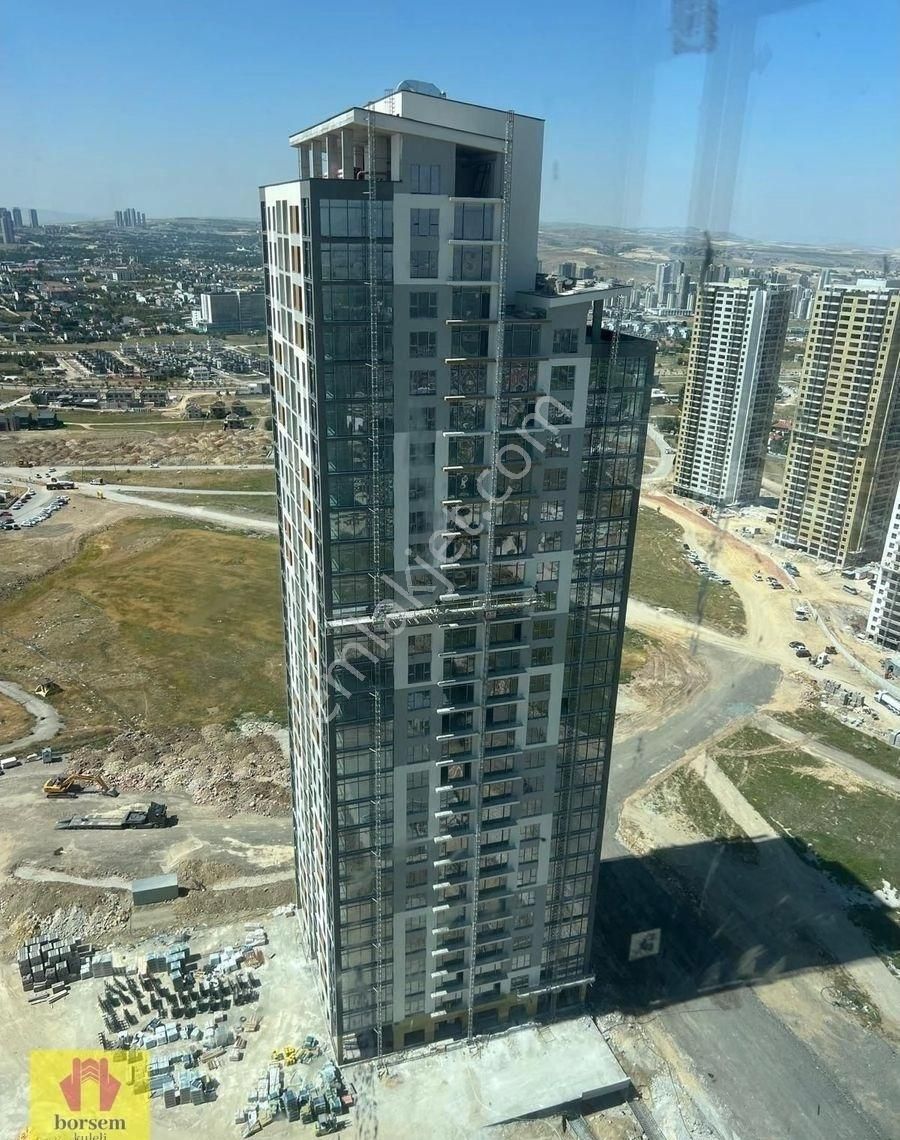 Çankaya Beytepe De Sitede 185 M2 4,5+1 Asansörlü Katta Manzaralı Satılık Daire
