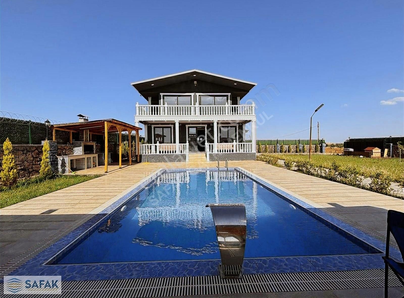**şafak'tan Oğuzeli Gürsu'da Eşsiz Ultra Lüx 5+1 Villa Fırsatı**
