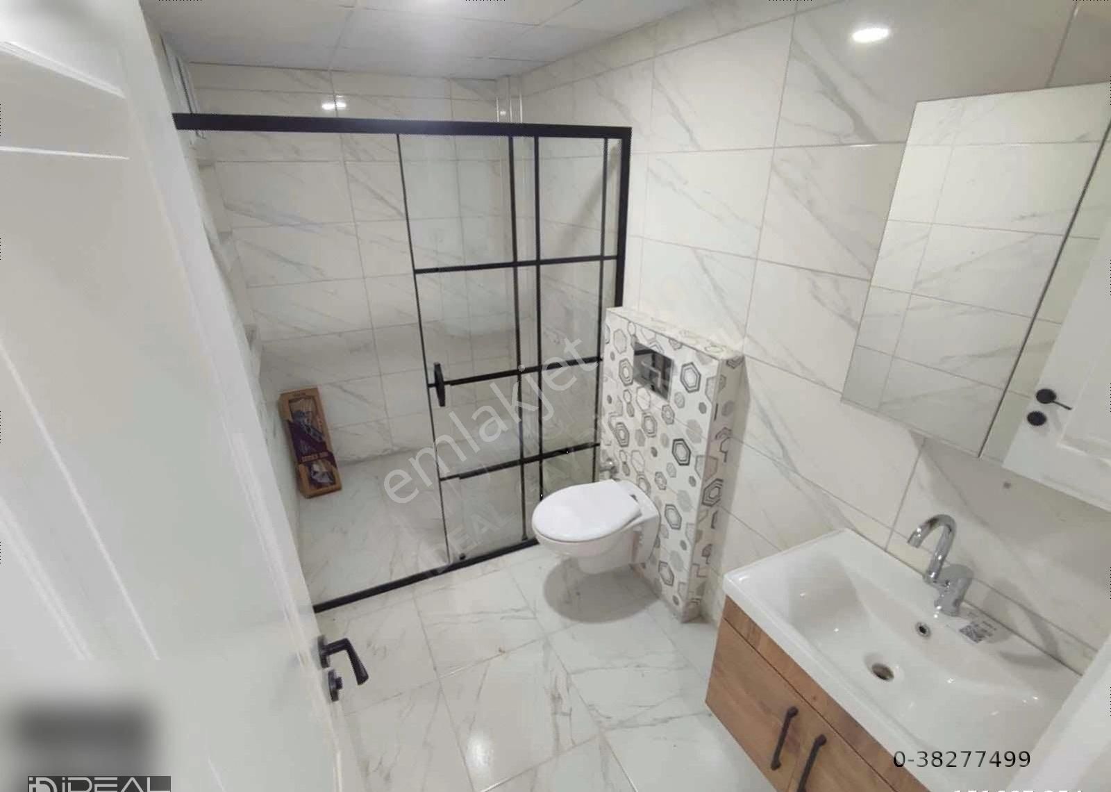 Sütlüce Mah. Cuma Pazarı Yanı Ebeveyn Banyolu Satılık 2+1 Daire