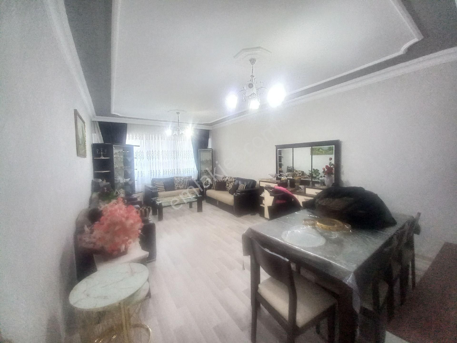 Kültür Emlaktan Otogar Aşağısında Park Manzaralı Uygun Fiyata 3+1 Arakat Daire!