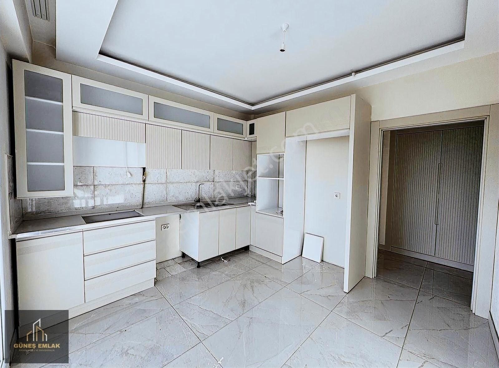 Zana Midas Balıkçı Arkası 2+1 Daire