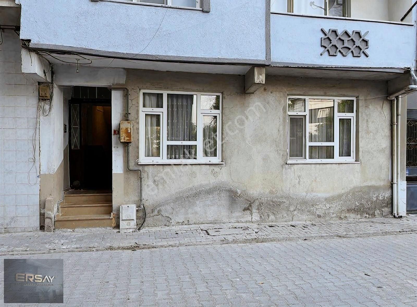 Ersay'dan Satılık Daire-zemin Kat-lalaşahin Mh.