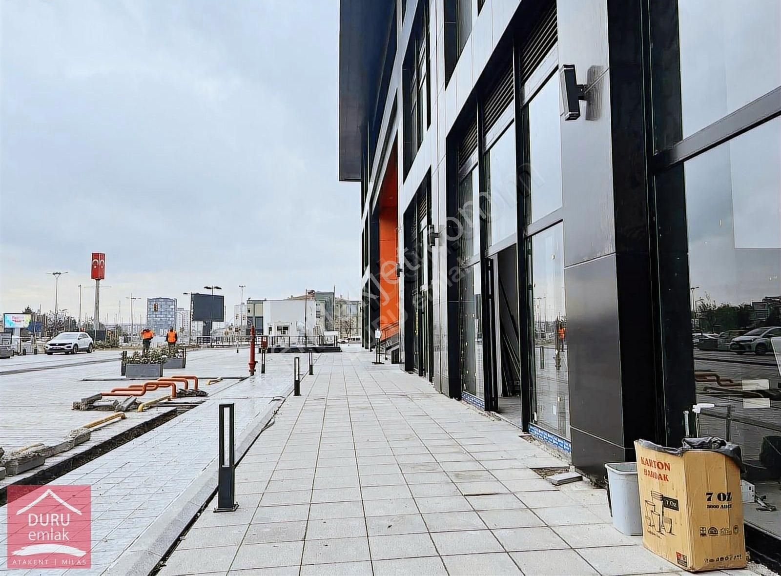İstmall Avm De 137 M2 Asma Kat Yapmaya Uygun Kdv Dahil Mağaza