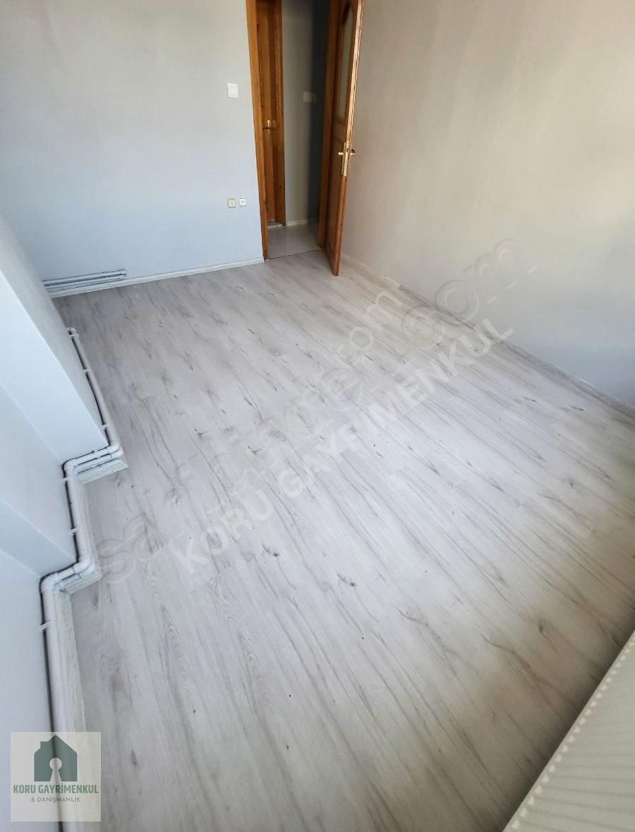 Koru Emlak'tan Yenilenmiş 2+1 Daire 12.5m Arsa Paylı - Görsel 12