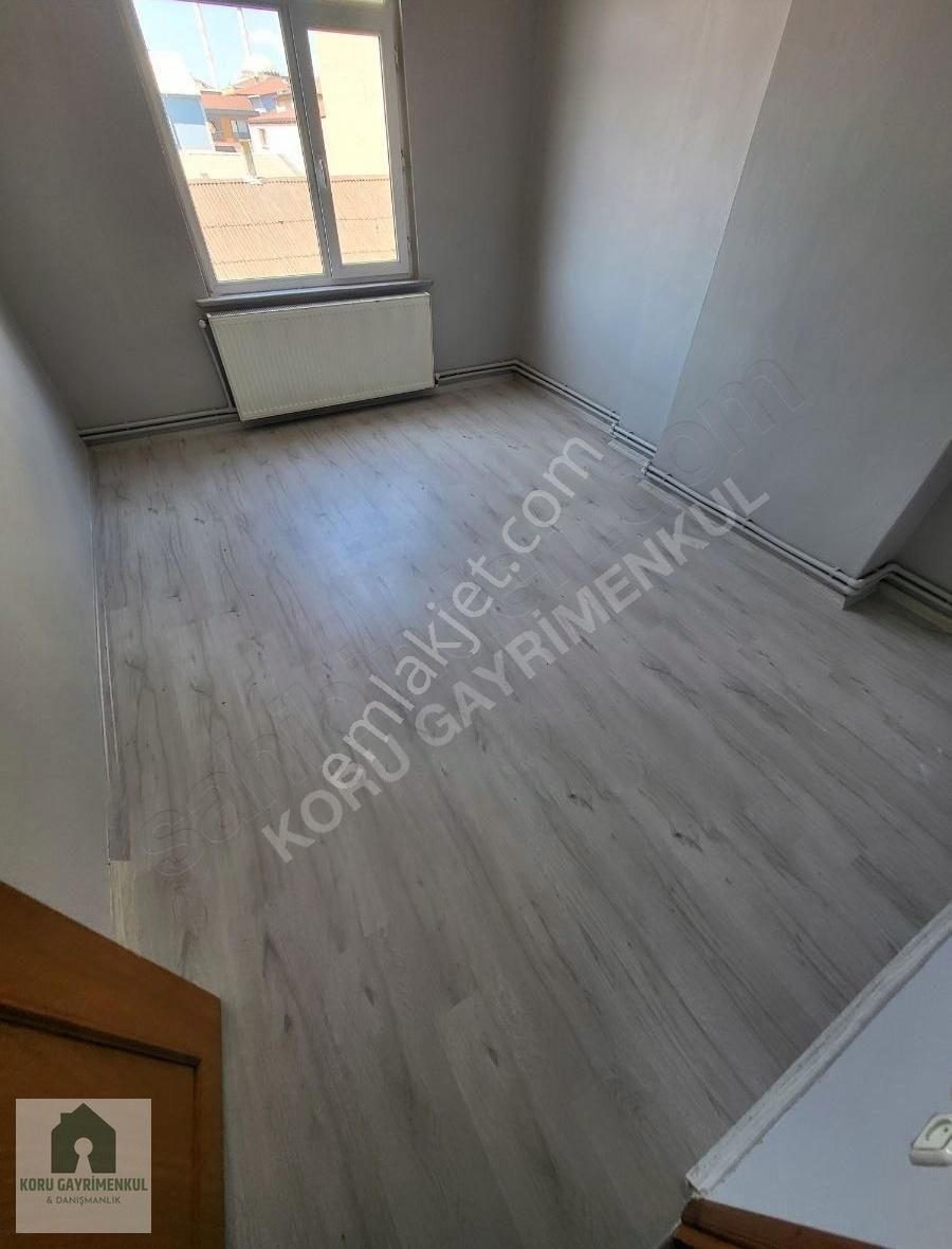 Koru Emlak'tan Yenilenmiş 2+1 Daire 12.5m Arsa Paylı - Görsel 10