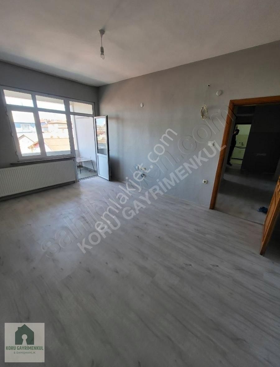 Koru Emlak'tan Yenilenmiş 2+1 Daire 12.5m Arsa Paylı - Görsel 19