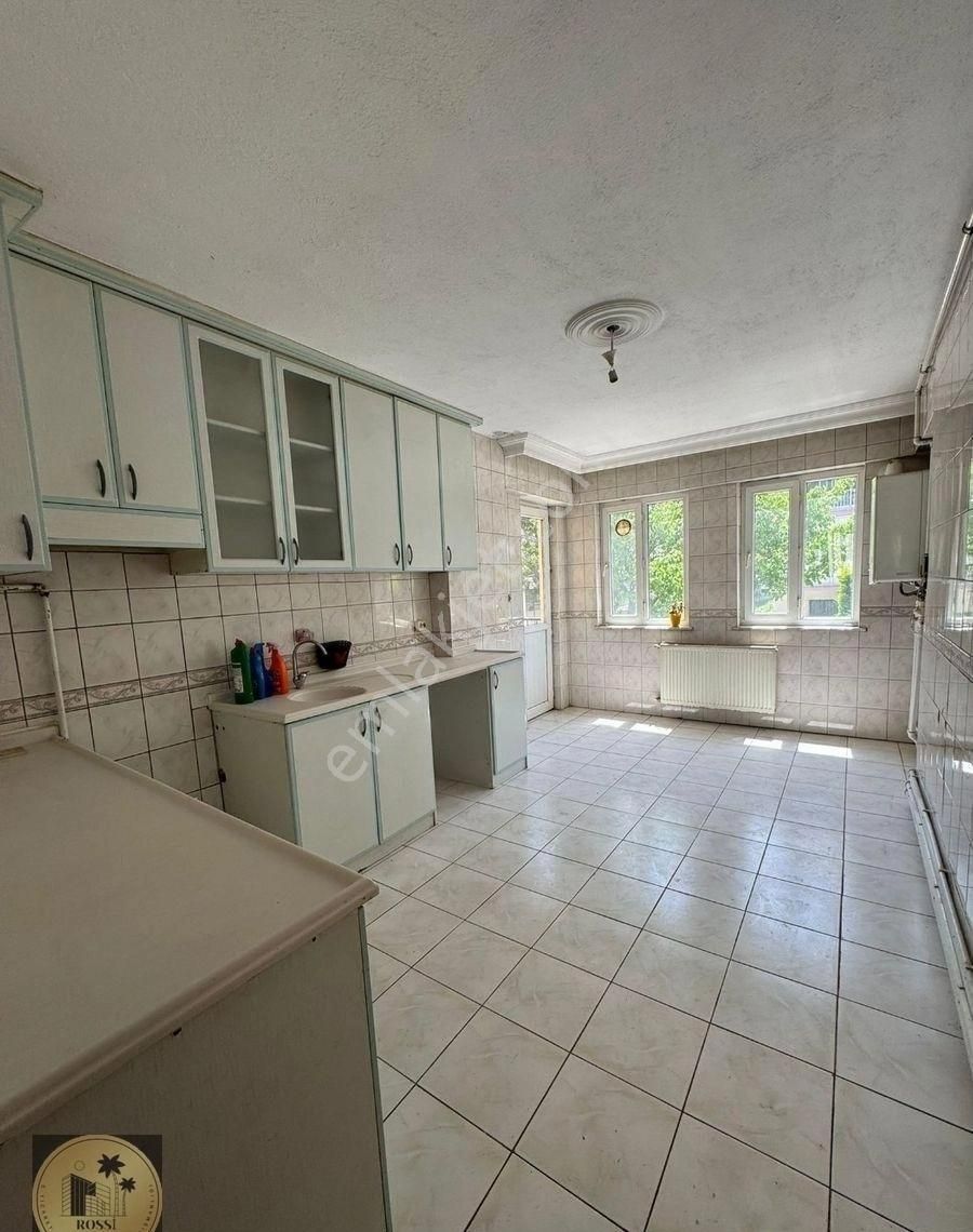 Adalet Mahallesinde Muhteşem Konumda 3 Cepheli Kiralık 3+1 Depositosuz Daire