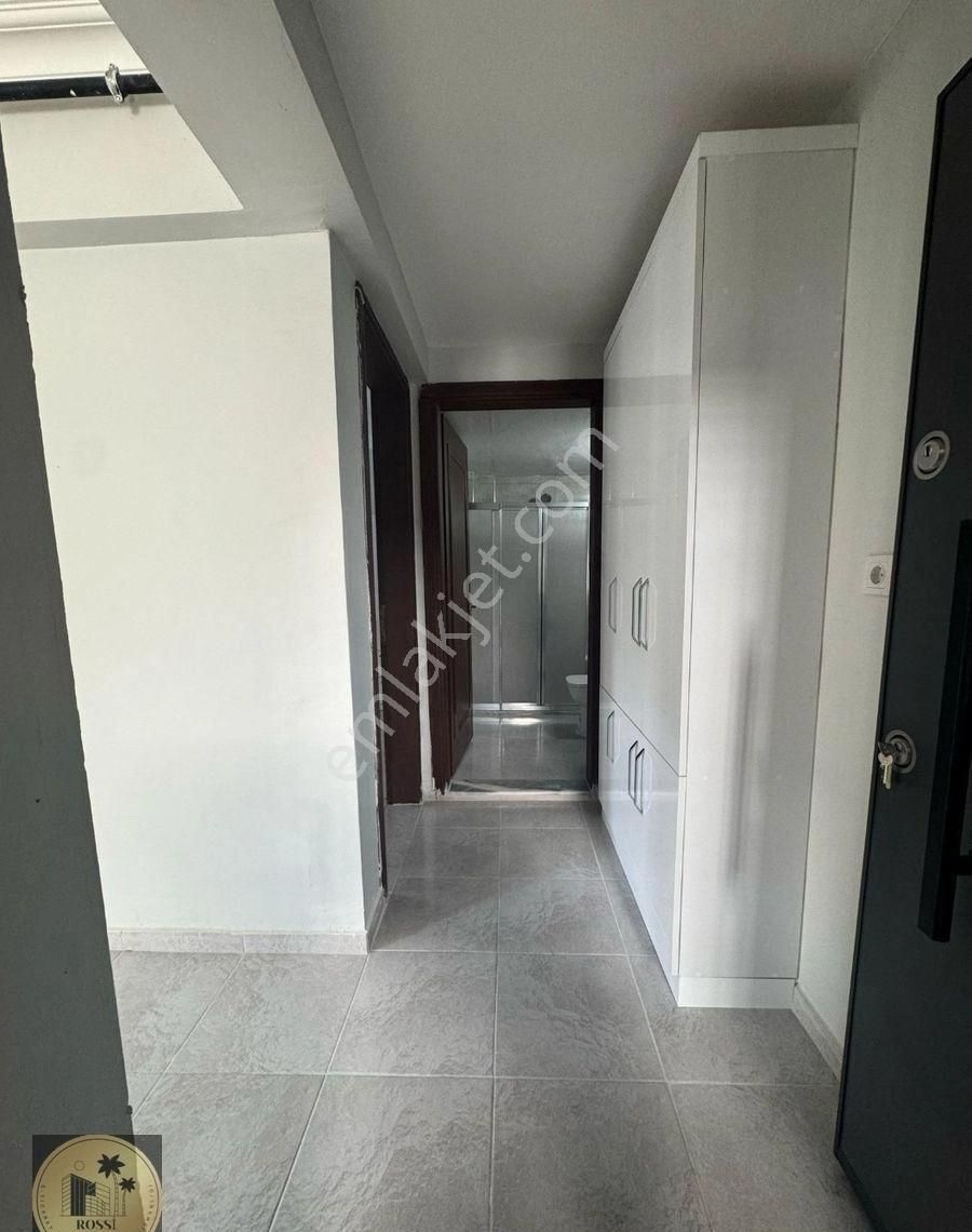 Kınıklı Mahallesi'nde 1+1 60 M2 Kiralık Sıfır Eşyalı Lüks Apart