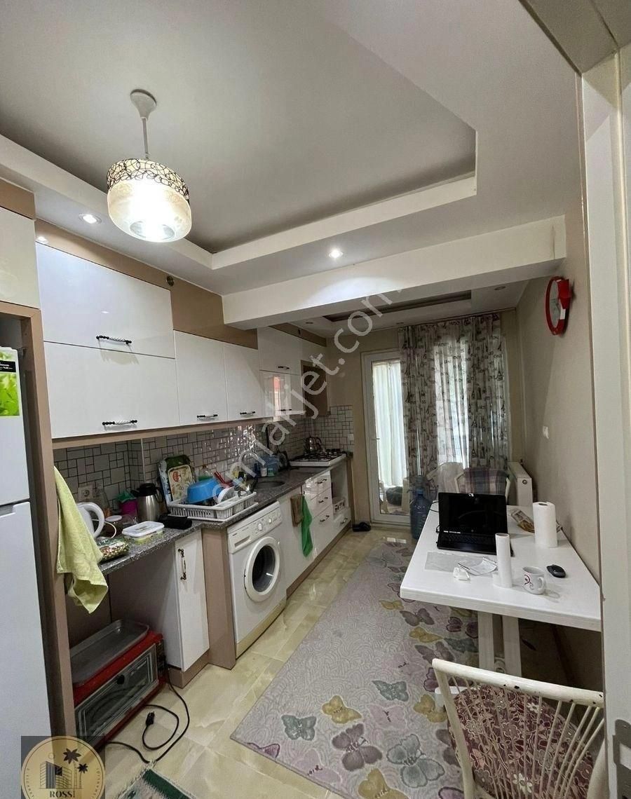 Hacıkaplanlar Mahallesinde Merkezi Konumda Kiralık 2+1 Eşyasız Daire