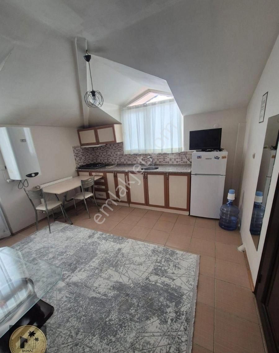 Zeytinköy Mahallesi'nde 1+1 50 M2 Kiralık Fırsat Apart